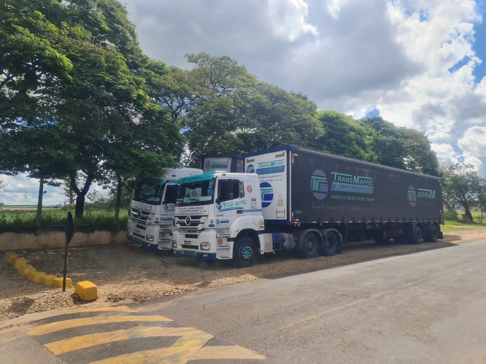 Veículo da frota da Transmaffei Transportes